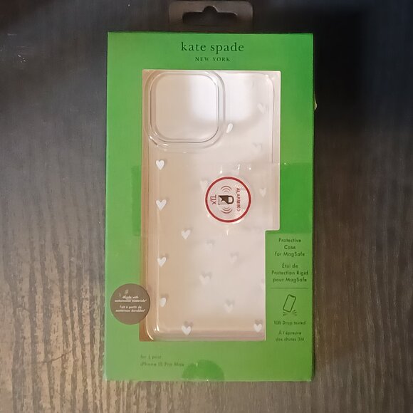 Kate Spade iPhone 15 Pro Max Protective MagSafe Case Clear With White Hearts NEW - Picture 2 of 7